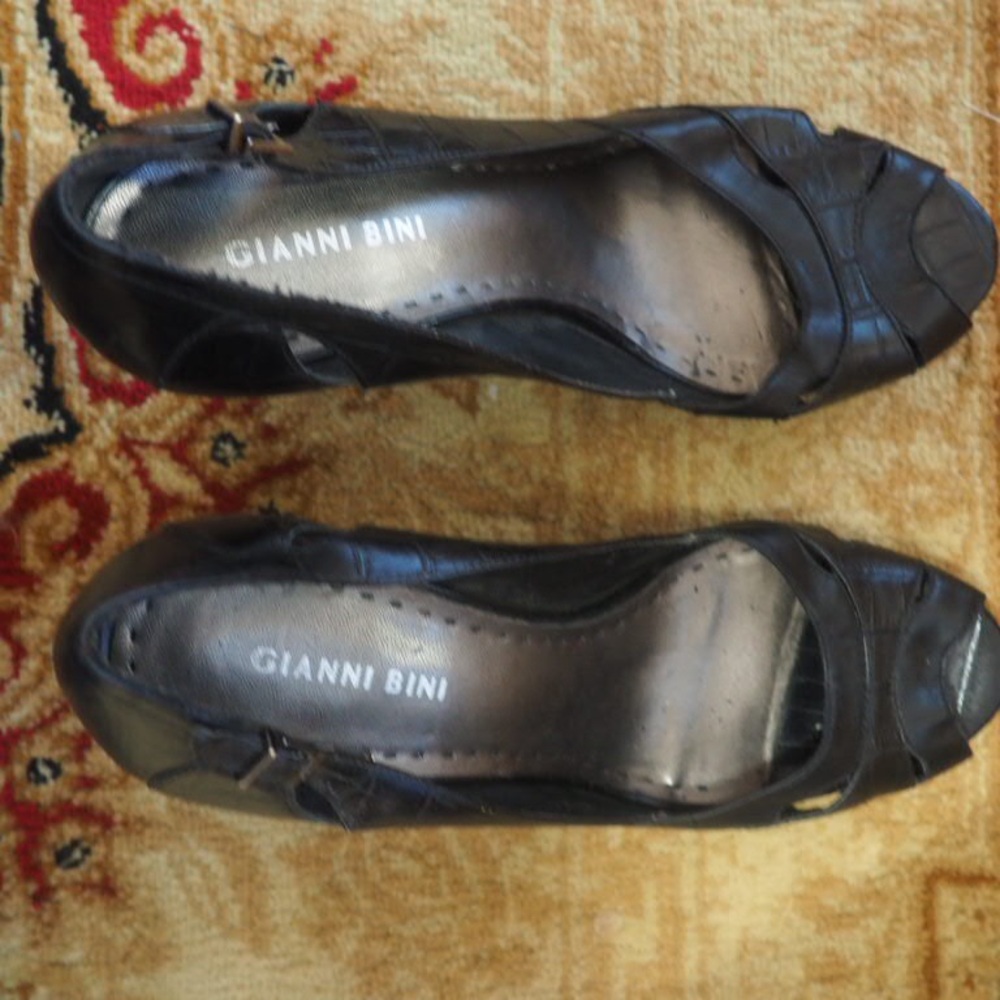 Gianni Bini Black Women's Shoes